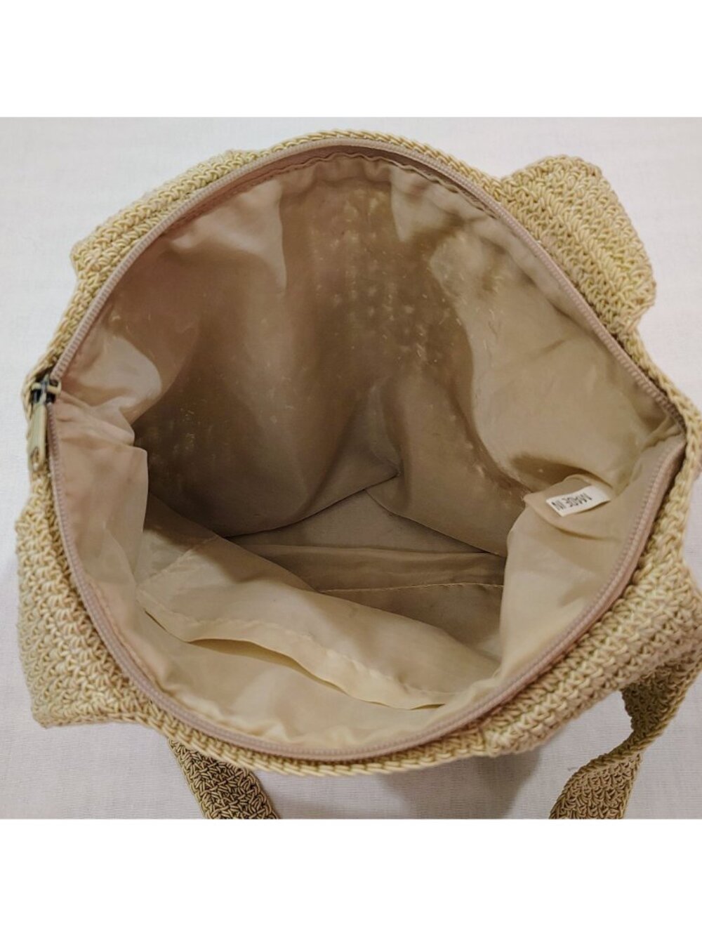 Woven Shoulder Bag Beige Zipper Lightweight Summer Tote Durable Crochet Design - Picture 13 of 16